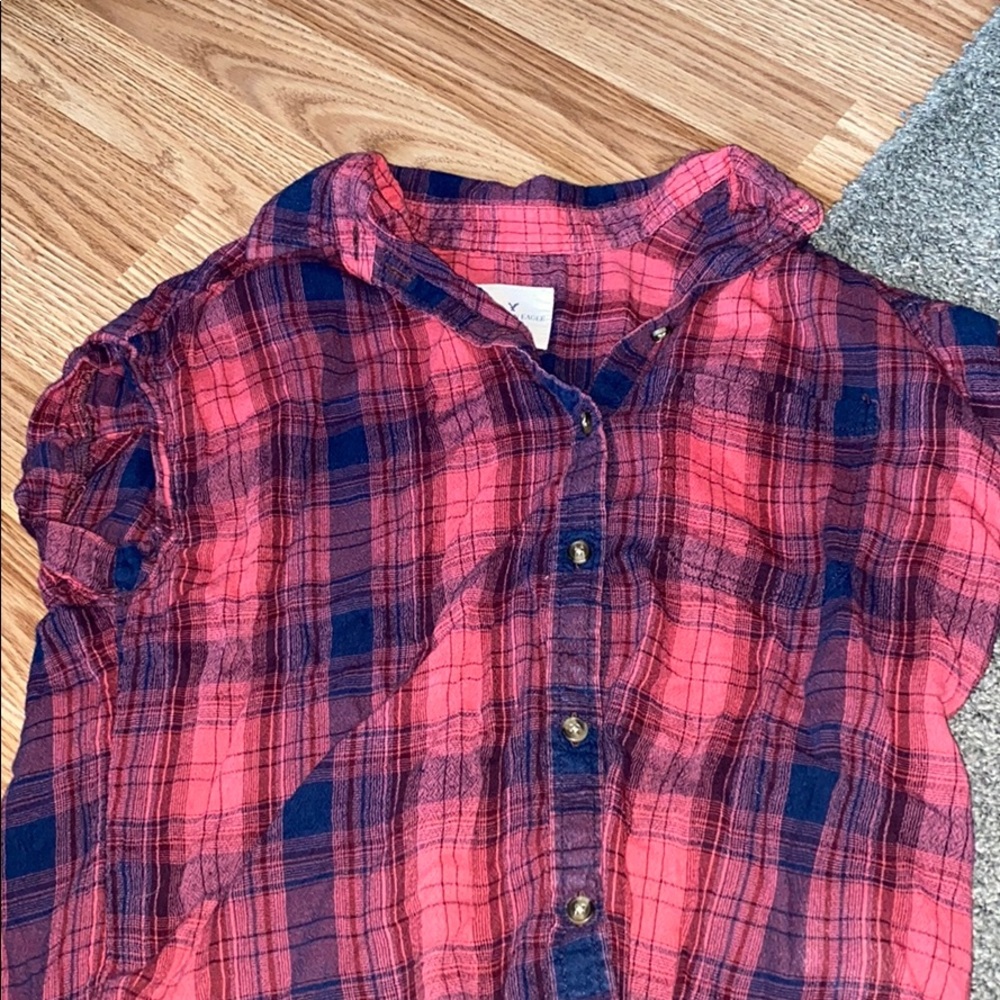 Short sleeve button down - Picture 2 of 3